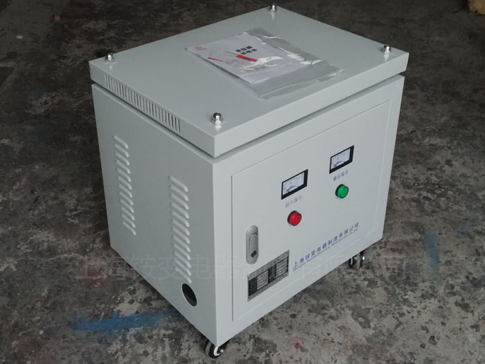 SG-30KVA_三相隔離變壓器_380V轉200V_防護等級IP20變壓器一相繞組燒毀故障